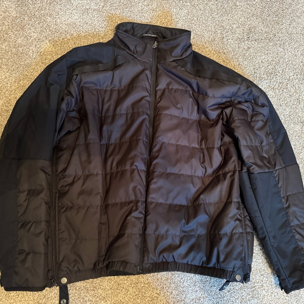 Men’s Black North Face Puffer style coat size XXL